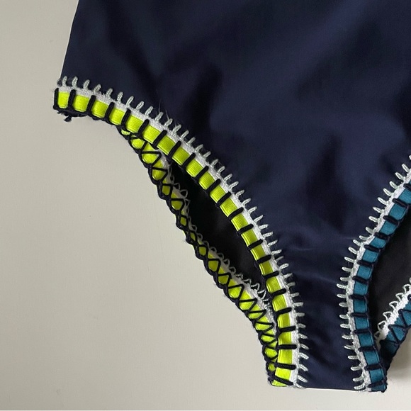 Platinum Inspired by Solange Ferrarini Women Crochet Trim OnePiece Navy Swimsuit - Picture 6 of 13